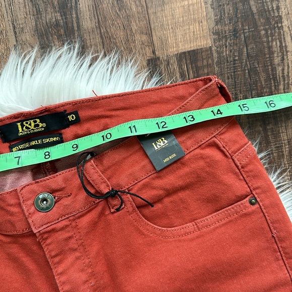 🍁LUCKY AND BLESSED | Mid Rise | Ankle Skinny Fit Jeans | Size 10 - Picture 10 of 13